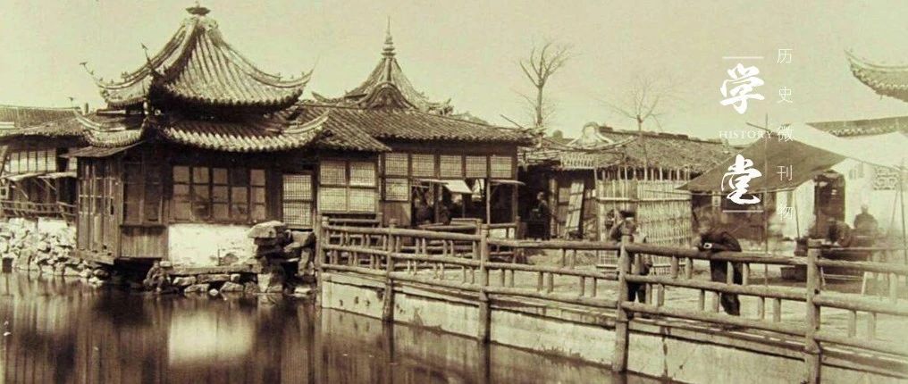 Why does every city have a Chenghuang Temple in China? who is the Chenghuang?