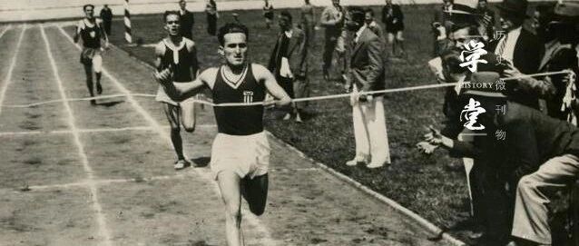 One of the Olympians who died in World War II died with the enemy with a grenade.